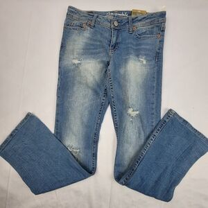 NWT Aeropostale distressed Chelsea Boot cut jeans B6